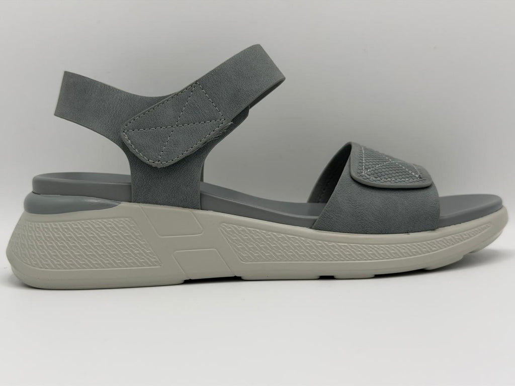 Active Strap Comfort Sandals