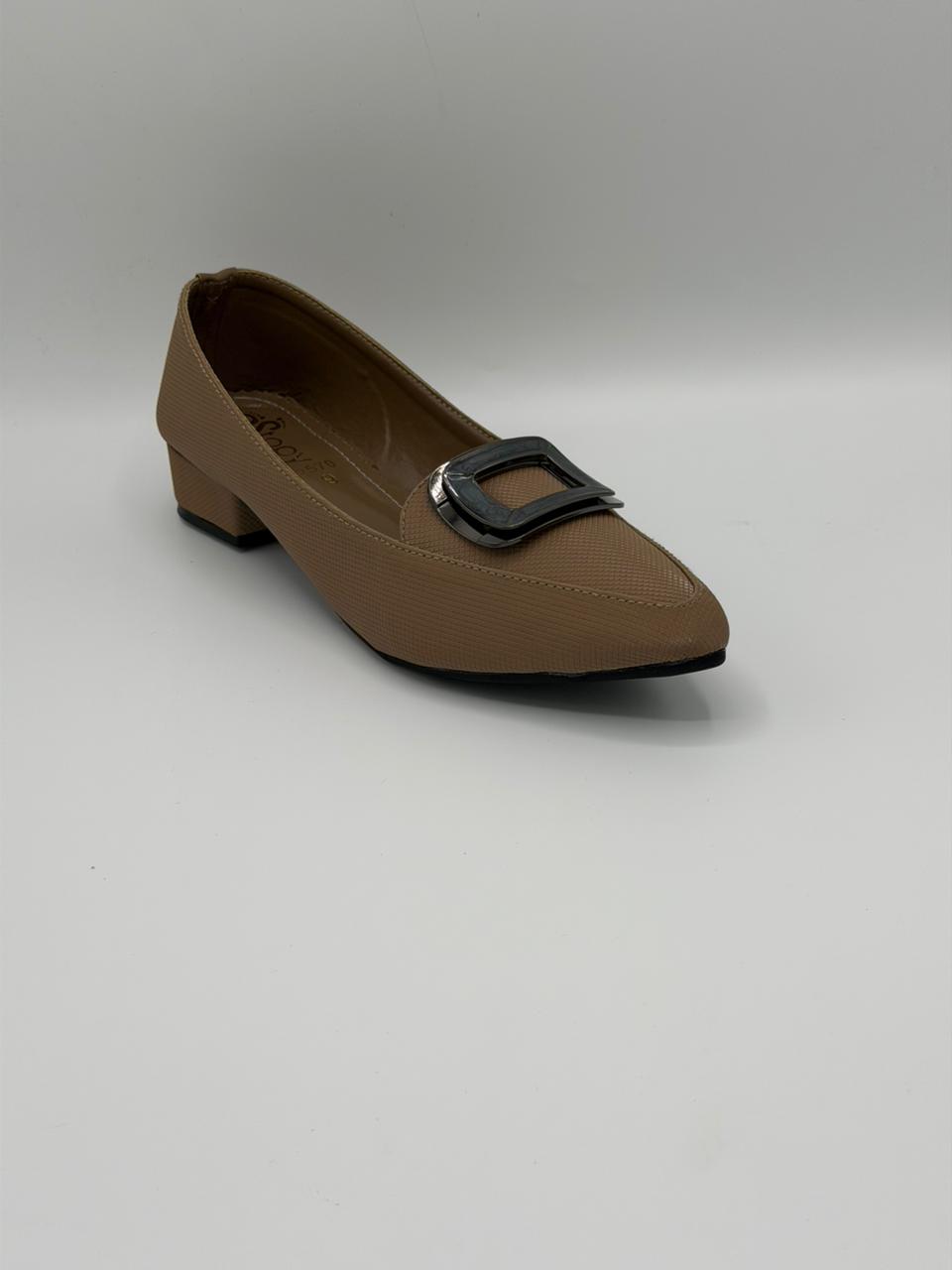 Chic Buckle Detailed Loafers