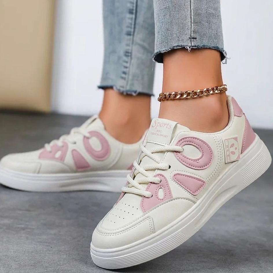 Trendy Women's Patchwork Sneakers