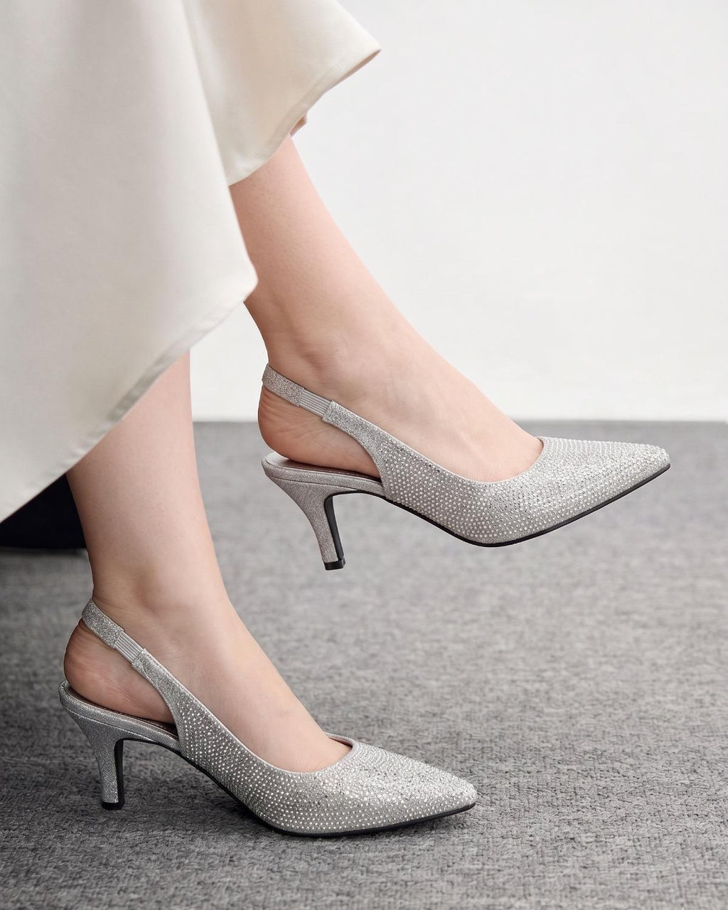 Royal Pearl Strap Sandals