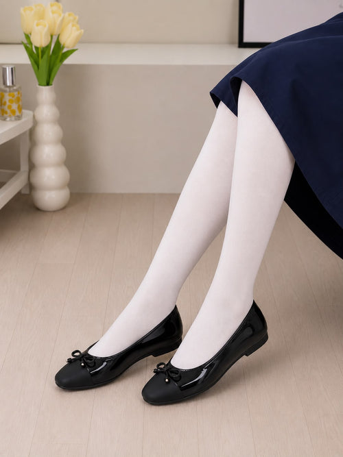 Girls black school shoes Pakistan – cushioned insole comfortable kids school footwear Inayat Shoes