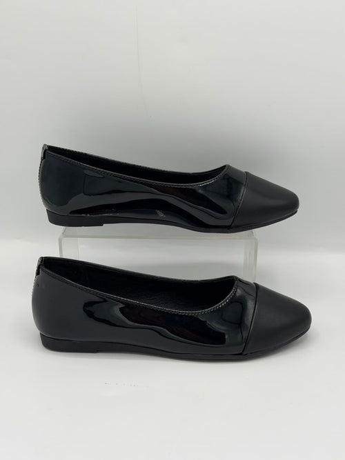 Girls school uniform shoes Pakistan – cushioned comfortable kids school footwear Inayat Shoes