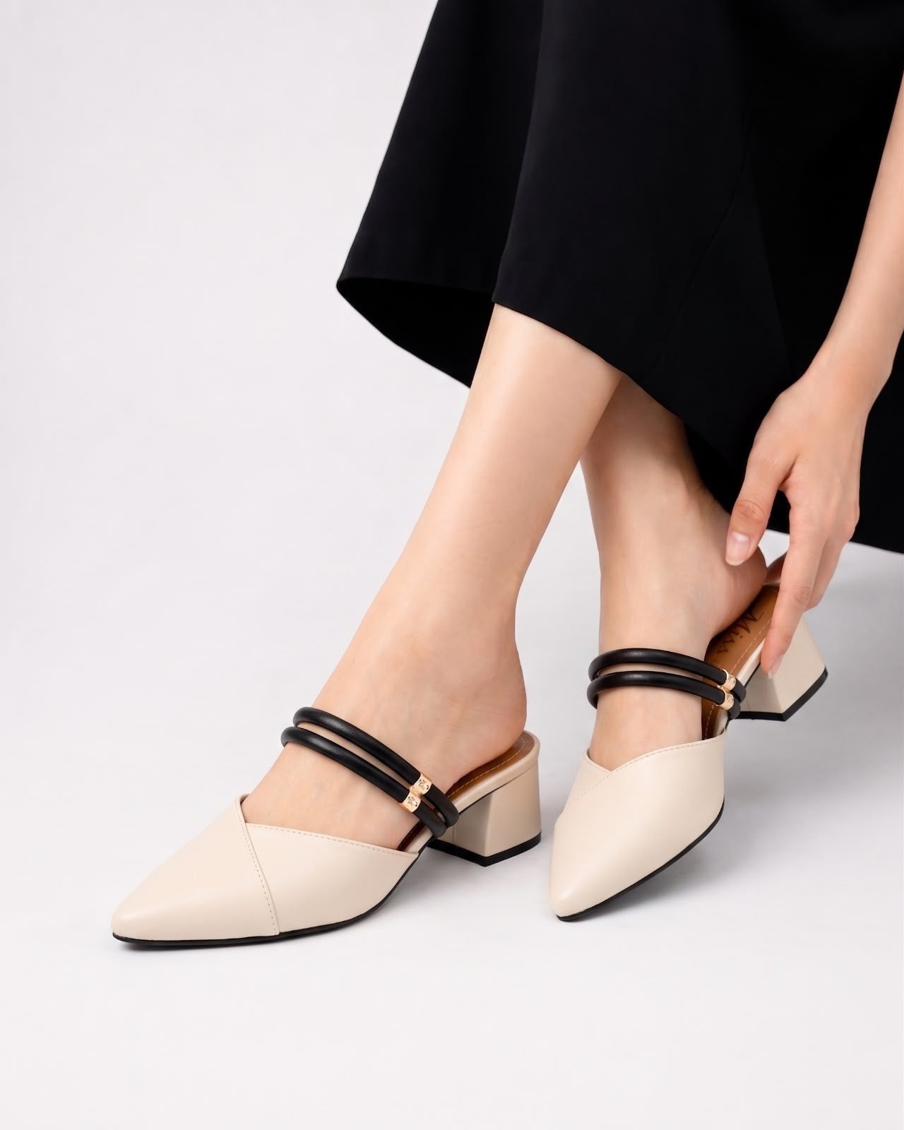Women Double Strap Slingback Inayat Shoes