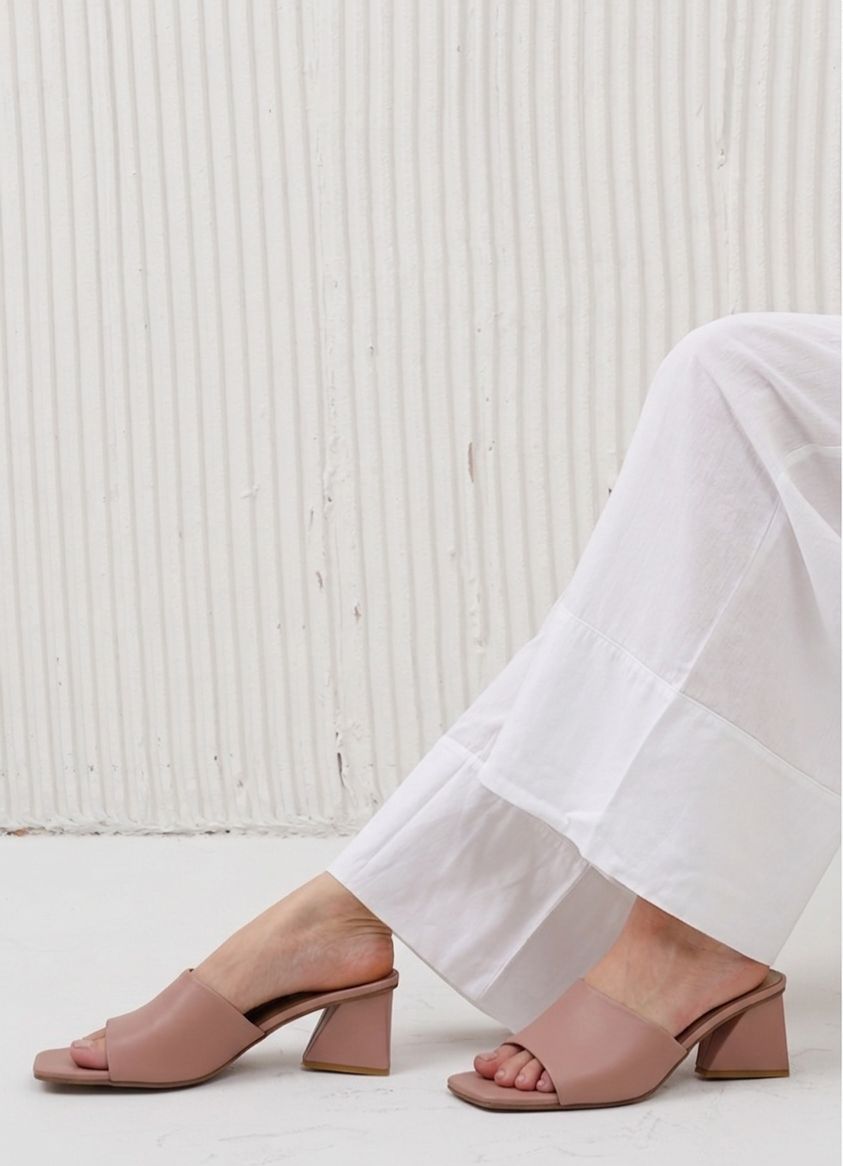 Metallic Double Strap Slides