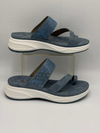 Crystal Embellished Toe-Loop Slippers