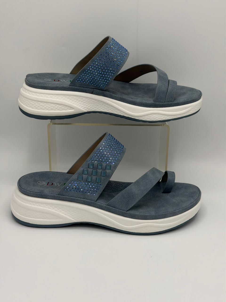 Crystal Embellished Toe-Loop Slippers