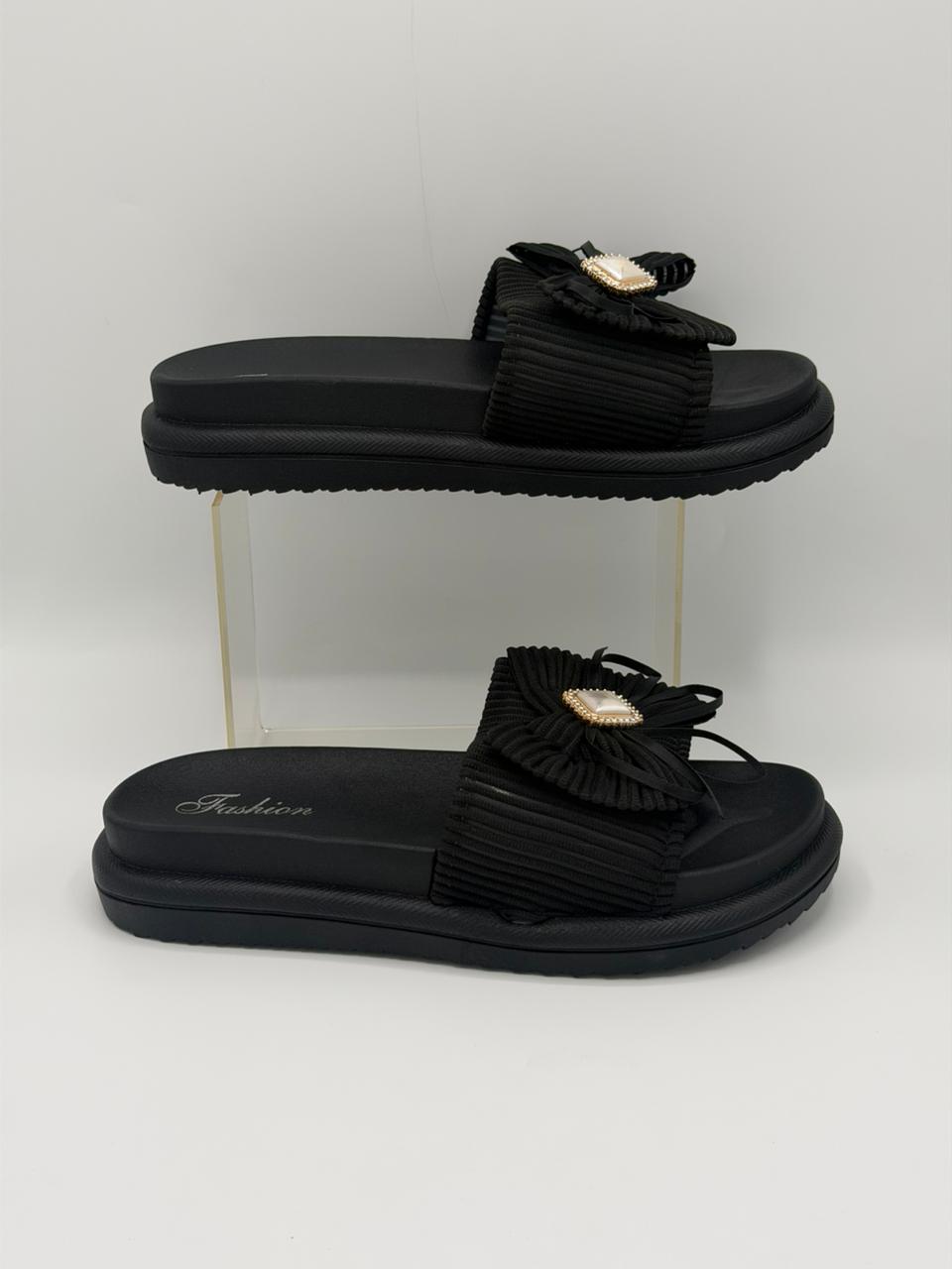 Women's Ruffle Bow Flat Slides with Pearl Brooch — Black & Maroon