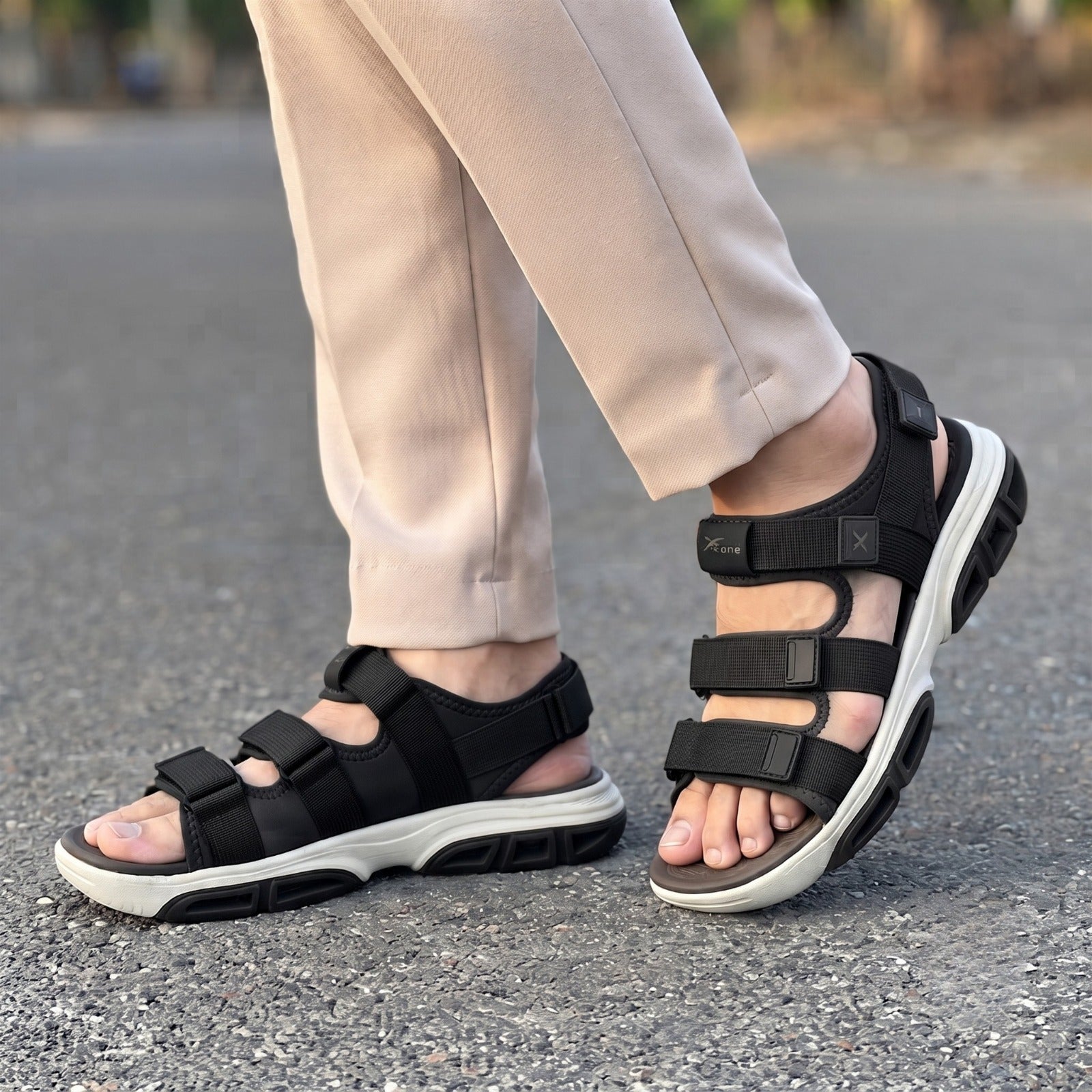 Men Rugged Explorer Sandals