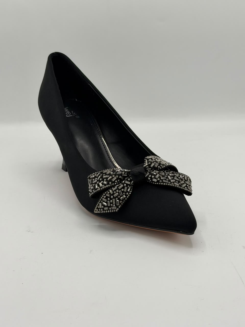 Beaded Bow Pump Inayat Shoes